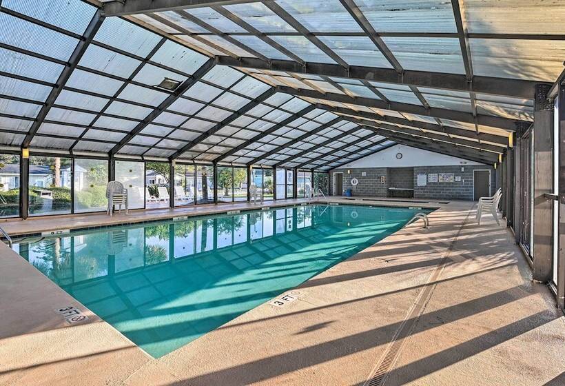 1/2 Mi To Ocean: Surfside Beach Resort Home