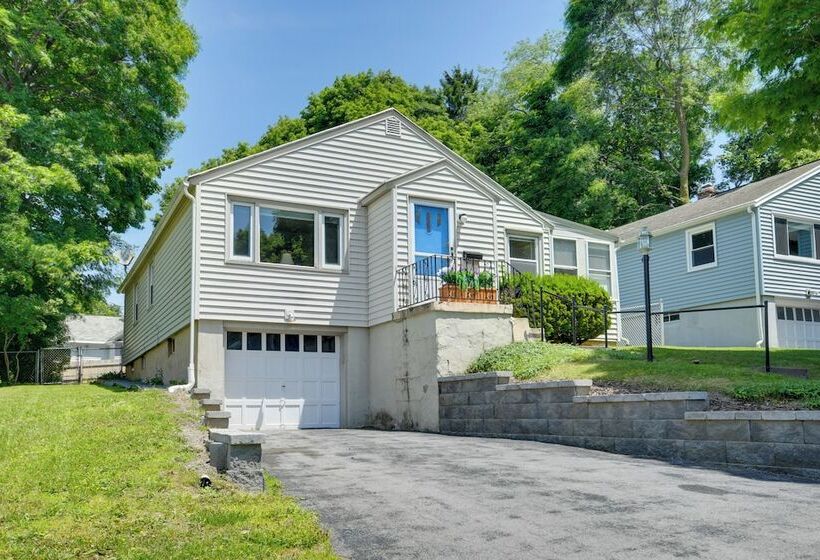 Syracuse Home W/ Fenced Yard < 1 Mi To Westcott St