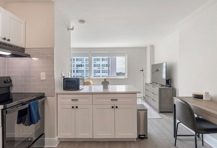 Barsala At The Wayland