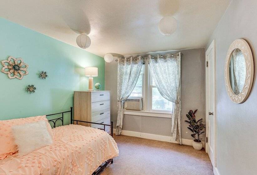 Updated Annville Retreat ~ 10 Mi To Hersheypark!