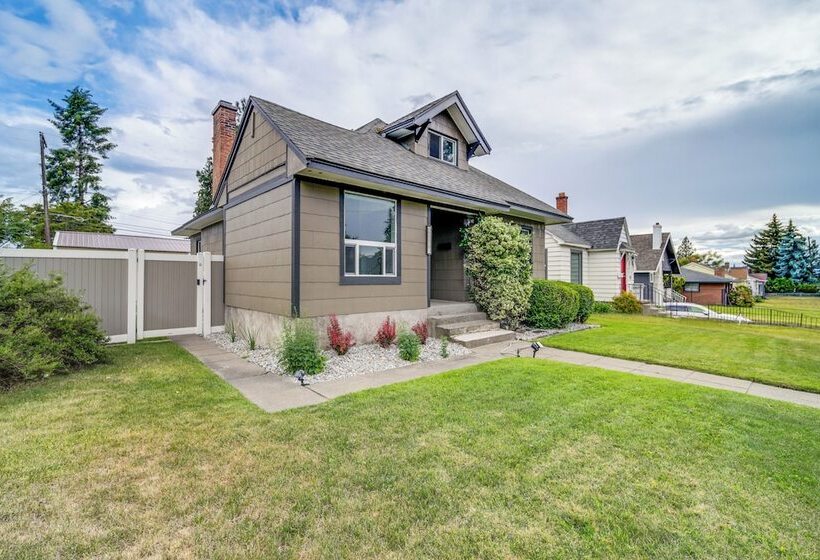 Updated Spokane Home W/ Furnished Patio Near Dtwn!