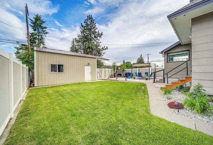 Updated Spokane Home W/ Furnished Patio Near Dtwn!