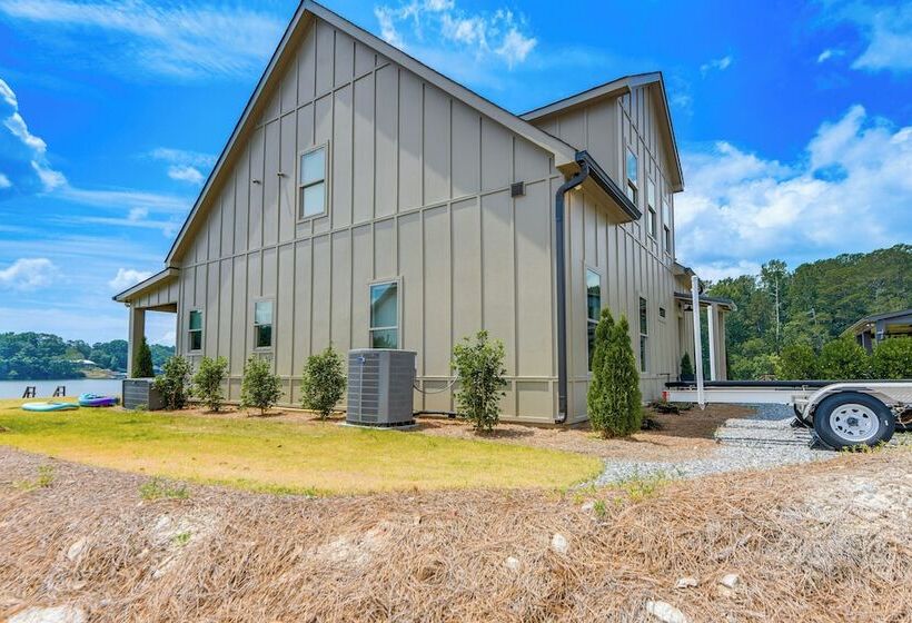 Waterfront Alexander City Home W/ Private Dock!