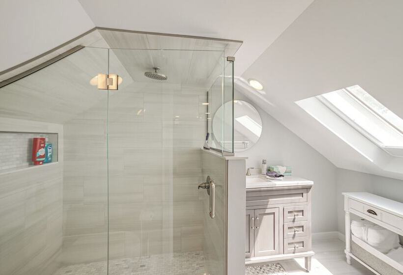 Waterfront Clarklake Escape Deck, Dock & Views