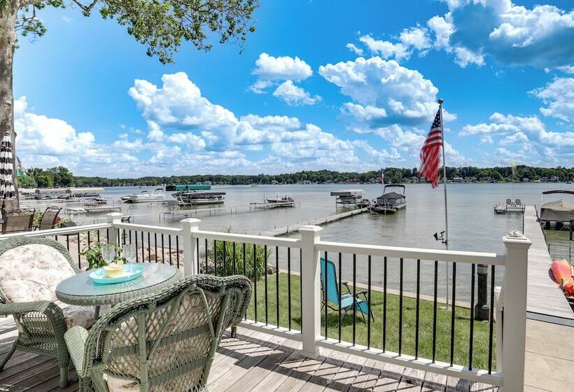 Waterfront Clarklake Escape Deck, Dock & Views