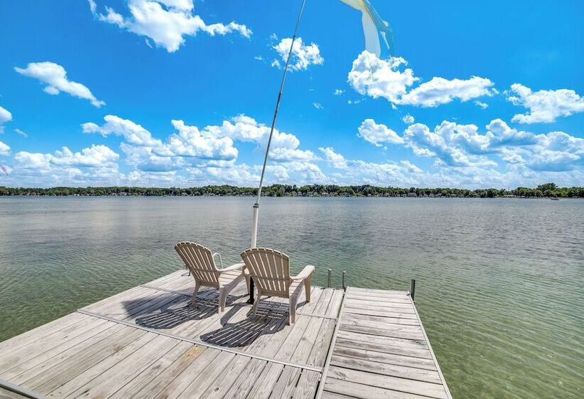 Waterfront Clarklake Escape Deck, Dock & Views