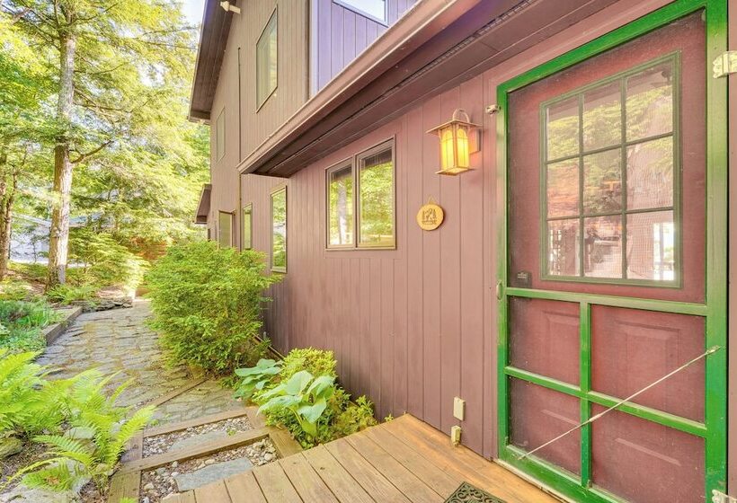 Waterfront Lake George Lodge W/ Boat Dock & Lift!