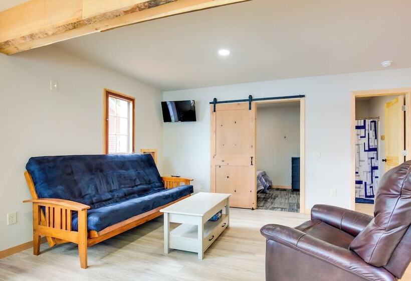 Waterfront Wisconsin Cabin: Private Dock, Grill