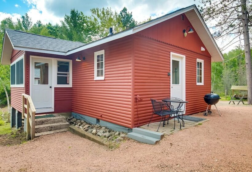 Waterfront Wisconsin Cabin: Private Dock, Grill