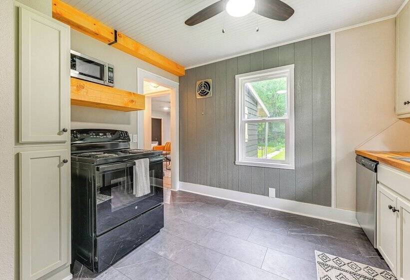 Arkdale Home W/ Fire Pit, 1 Mi To Castle Rock Lake