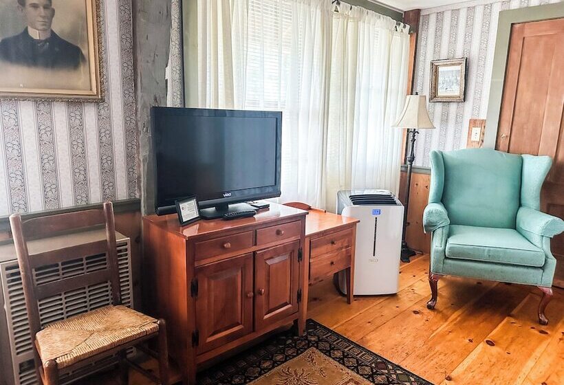 住宿加早餐 The Black Walnut Inn