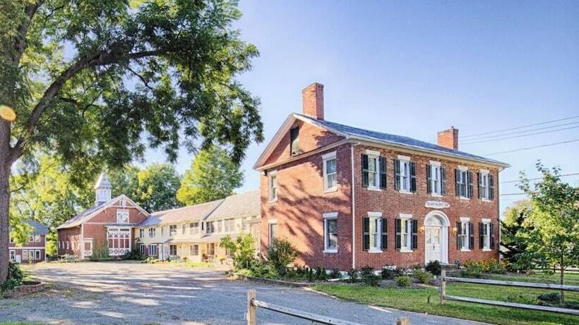 住宿加早餐 The Black Walnut Inn