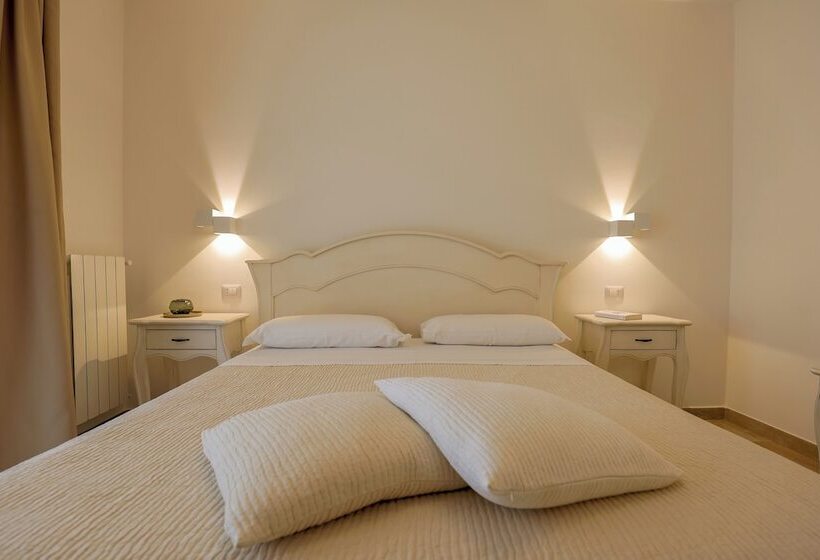 تختخواب و صبحانه Dimore Relais   Suite Garden Breakfast