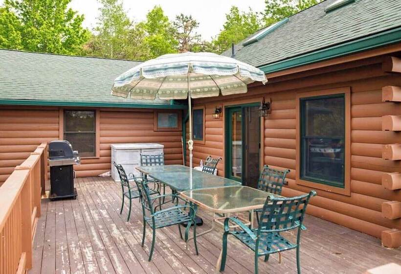 Deer Haven Cabin By Avantstay Waterfront Dock + Firepit