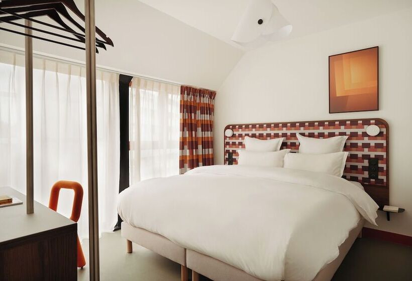 Edgar Suites Montrouge