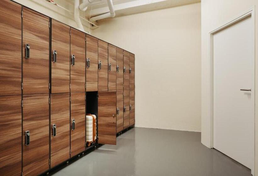 Edgar Suites Montrouge