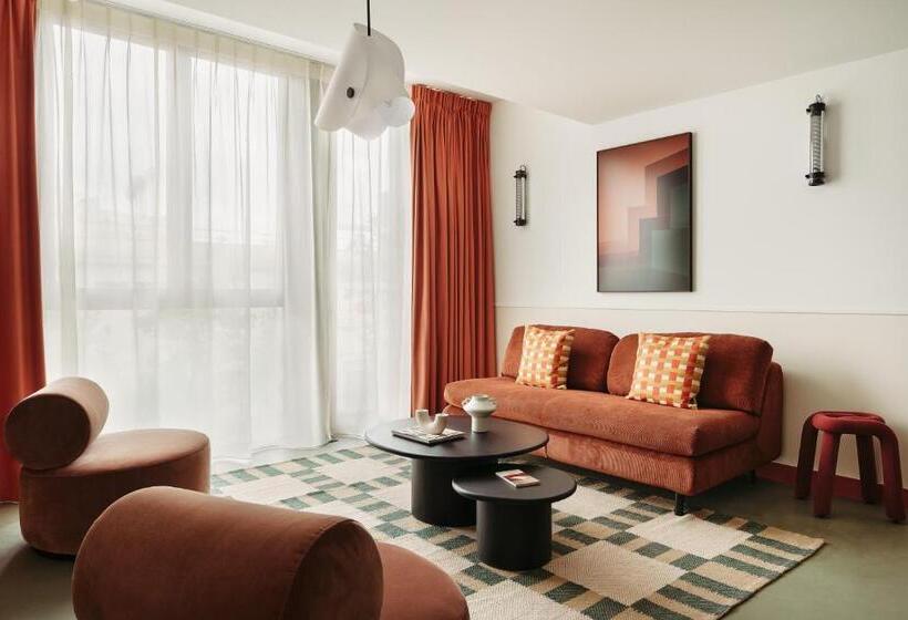 Edgar Suites Montrouge