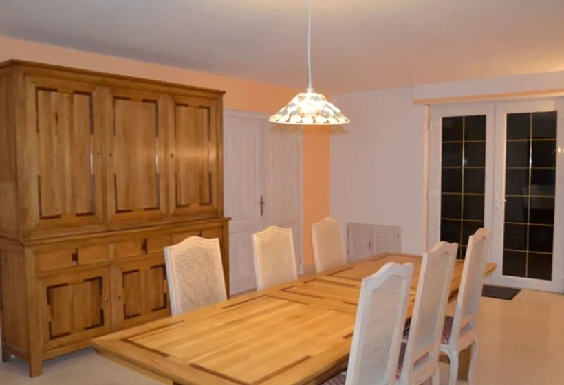 Gite Hansel, Set In Greenery Beside A Stream