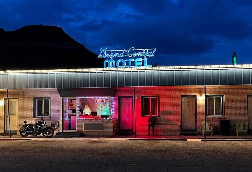 Grand Central Motel