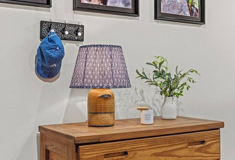 Happy Trails Chalet By Avantstay Sauna + Deck, Private Community Beach Access