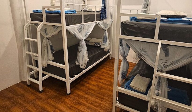 Hideout Hostel