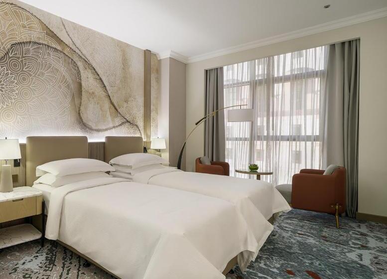 هتل Rotana Al Manakha Madinah