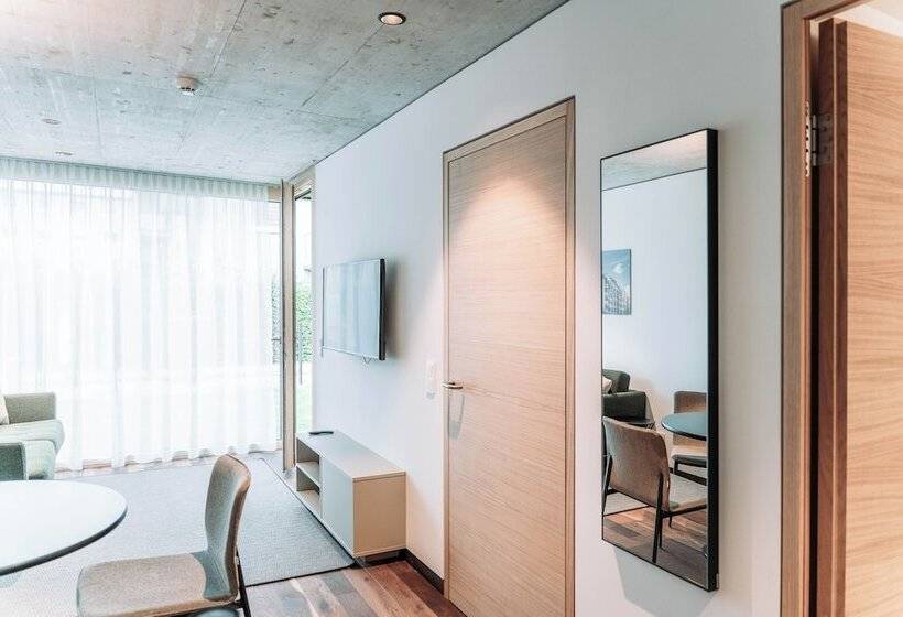 ホテル Blackhome City South Innsbruck