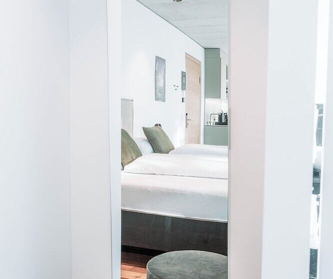 ホテル Blackhome City South Innsbruck