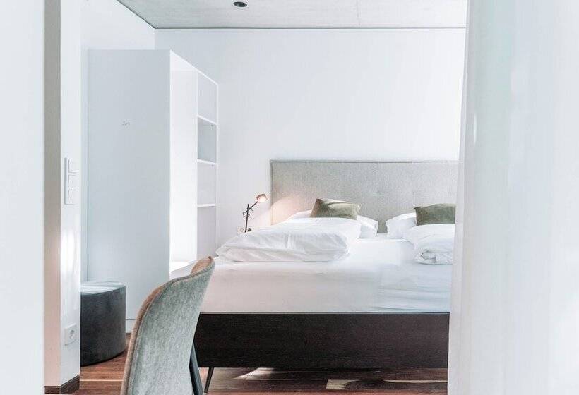 ホテル Blackhome City South Innsbruck