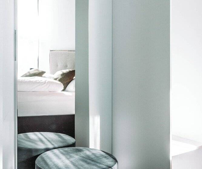 ホテル Blackhome City South Innsbruck