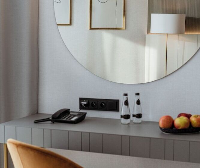 هتل Crystal Mountain