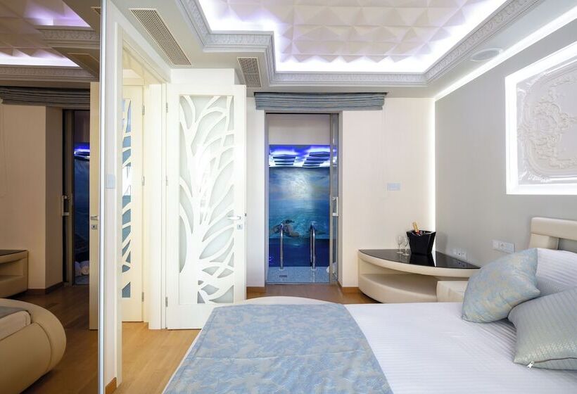 ホテル Demani President Suites