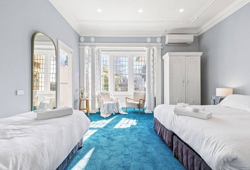 בית מלון כפרי Eastview Estate