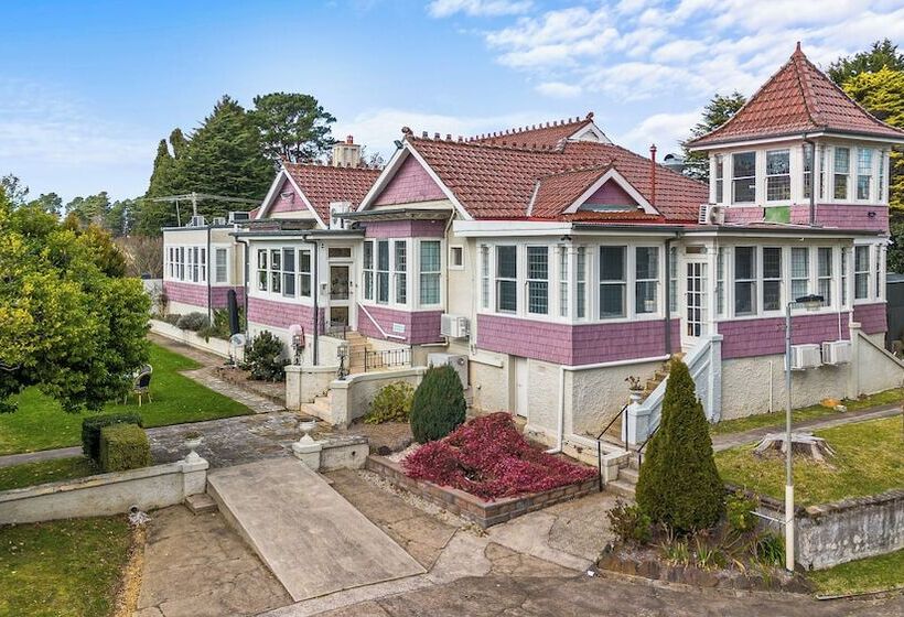 בית מלון כפרי Eastview Estate