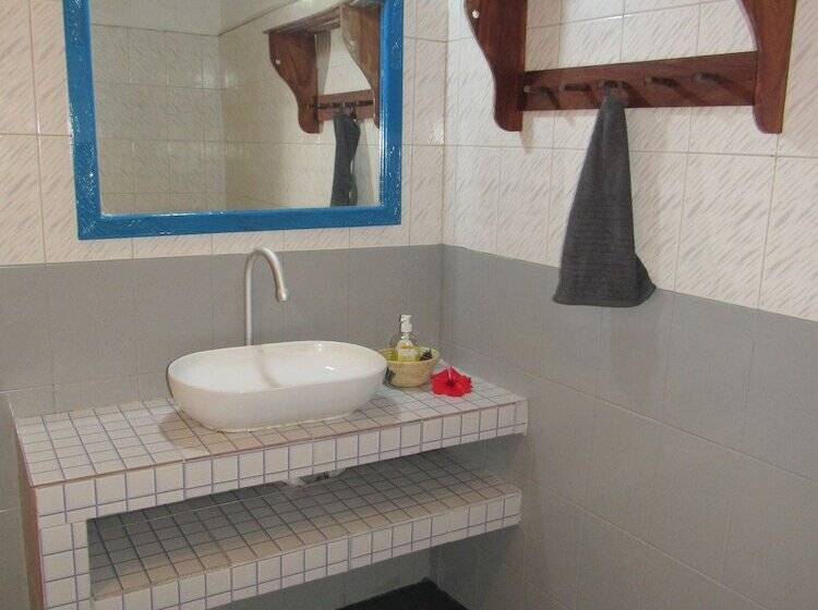 בית מלון כפרי Furaha Lodge