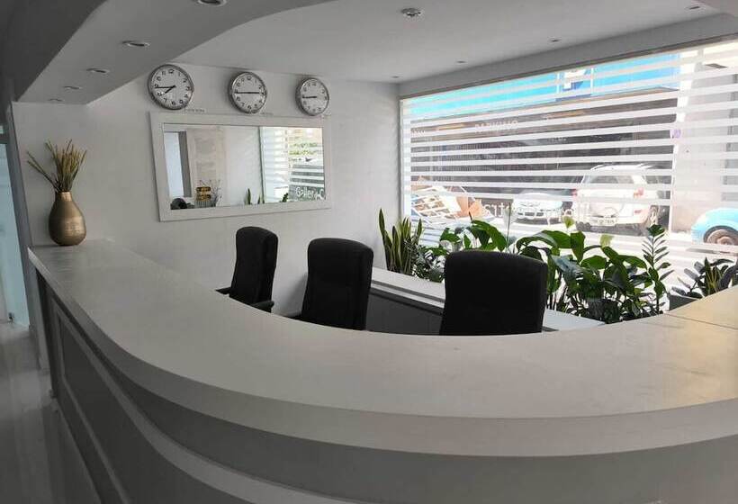 호텔 Gallery Central