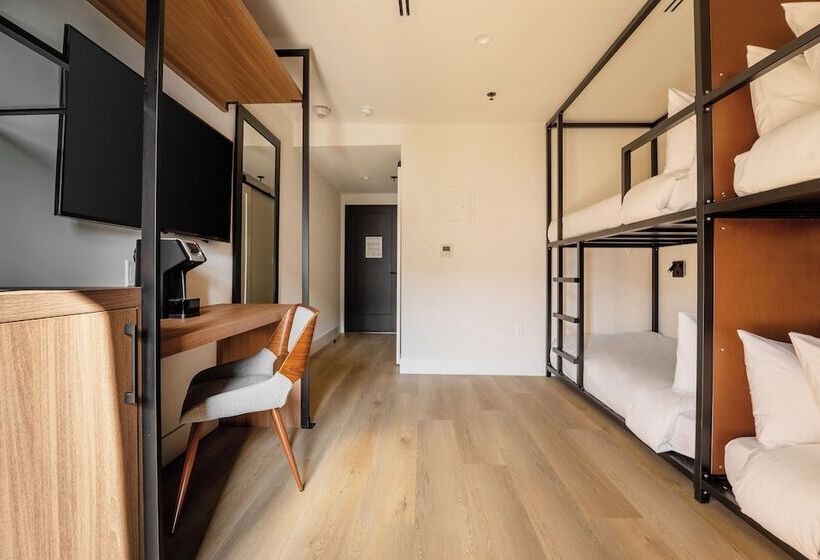 The Lüm Hotel Los Angeles Stadium District