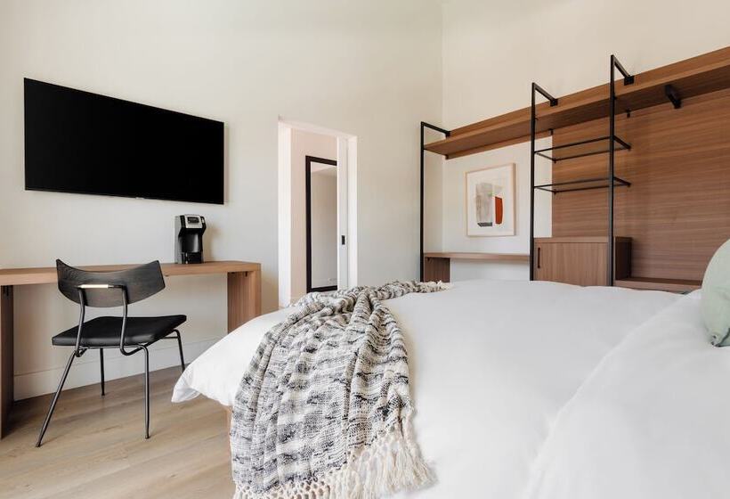 The Lüm Hotel Los Angeles Stadium District