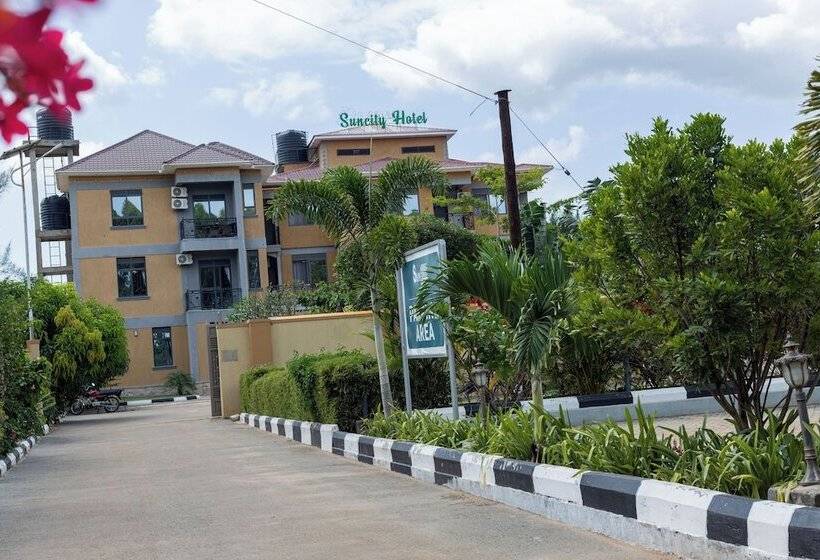 Sun City Amuzement Park Hotel Soroti