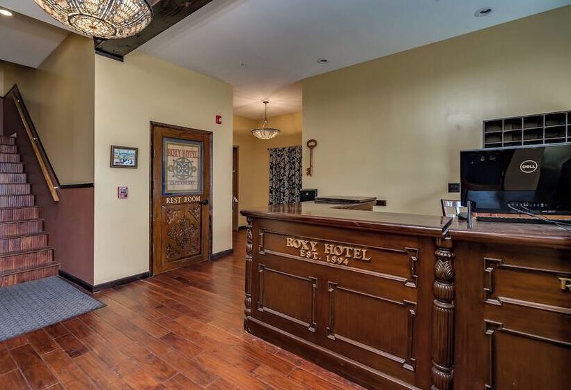 בית מלון כפרי The Roxy Cape Vincent