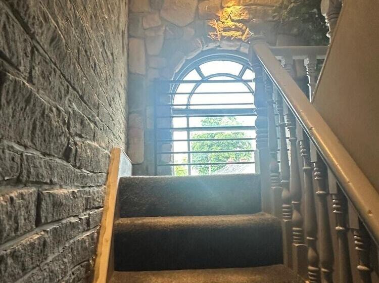 ホテル The Shepherds Rest