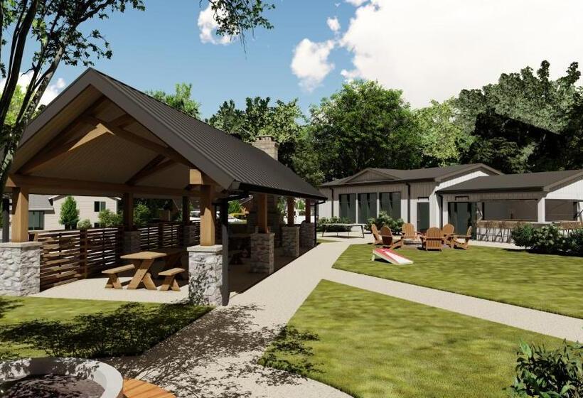 هتل The Wave At Marblehead