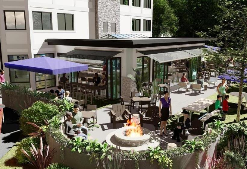 هتل The Wave At Marblehead