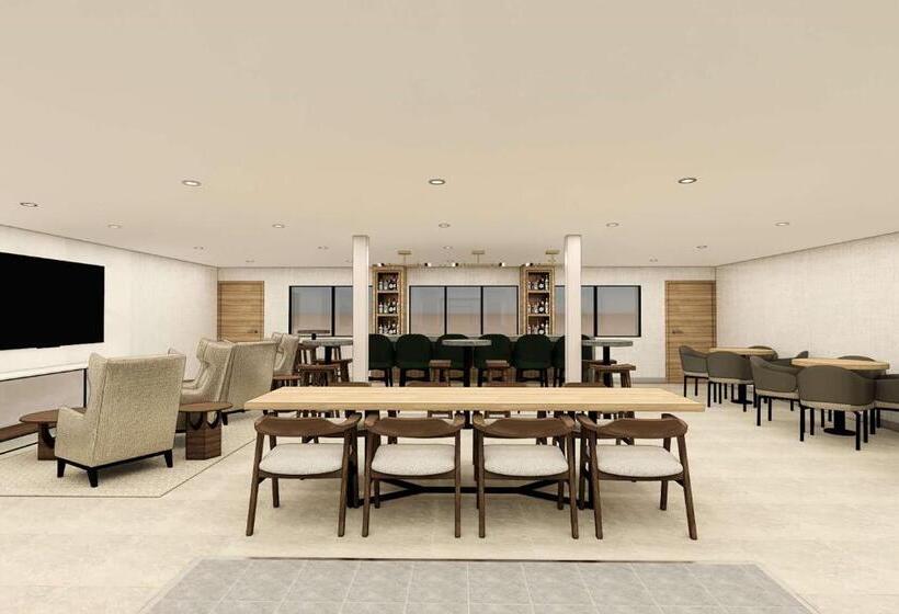 酒店 Wyndham Garden Louisville East