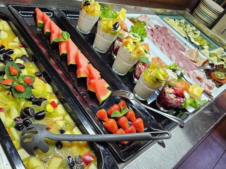 Отель Zum Löwen Herborn