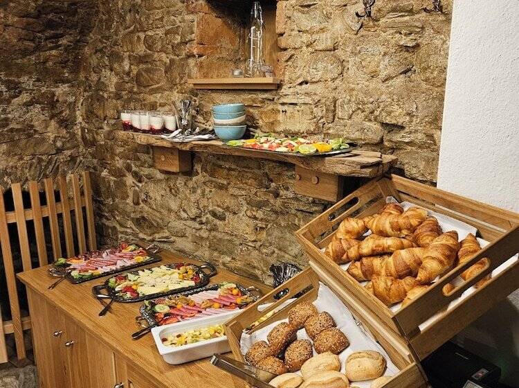 Отель Zum Löwen Herborn