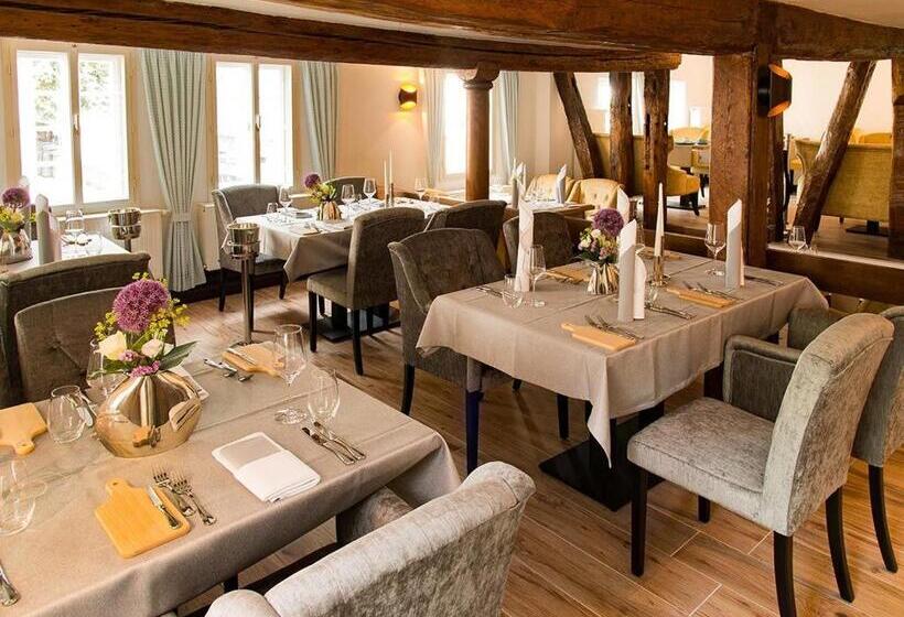 Отель Zum Löwen Herborn