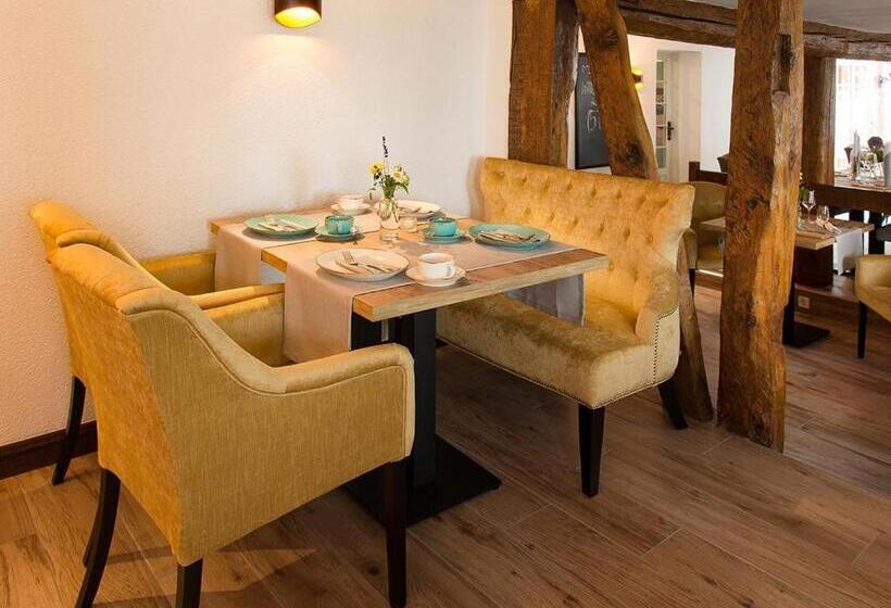 Отель Zum Löwen Herborn