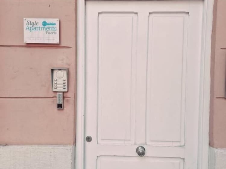 Luxury Apartments Puerto Valencia