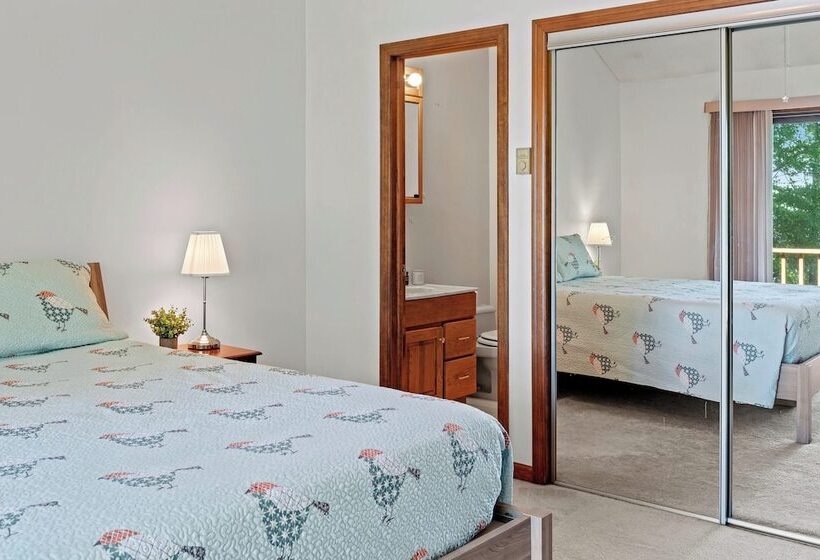 Marina Village By Avantstay Walk To Lake + Marina Balcony + Patio